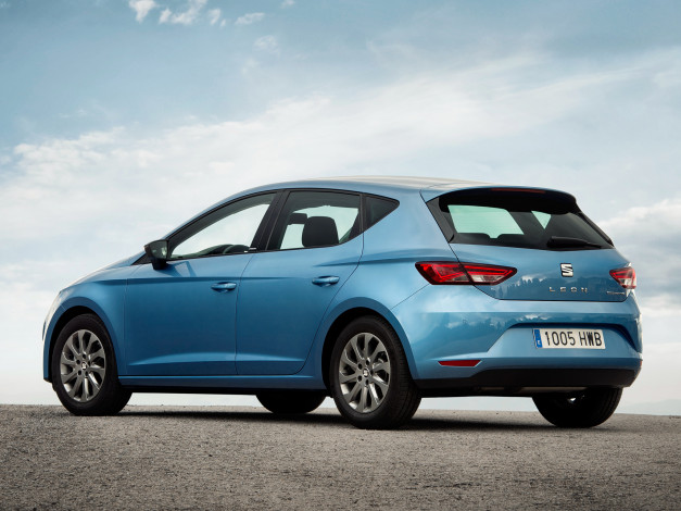 Обои картинки фото автомобили, seat, leon, синий, 2013г, ecomotive