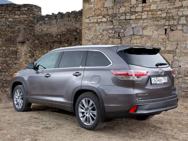 Обои картинки фото автомобили, toyota, 2014, highlander, cis-spec