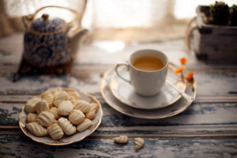 Картинка еда пирожные +кексы +печенье чай тарелка печенье