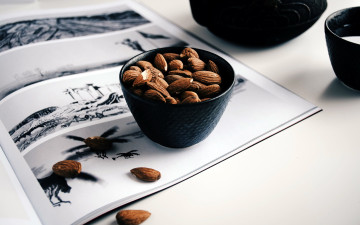 Картинка еда орехи +каштаны +какао-бобы миндаль