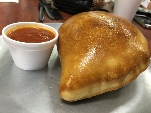 Обои картинки фото еда, хлеб,  выпечка, пирожок