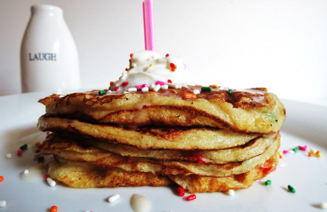 Обои картинки фото еда, блины,  оладьи