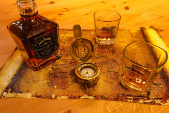 обоя бренды, jack daniel`s, виски, карта, компас