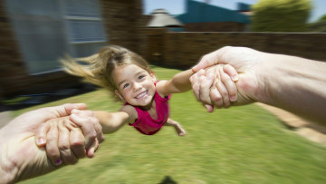 Картинка разное дети руки девочка