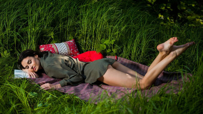 Обои картинки фото девушки, - брюнетки,  шатенки, красивая, девушка