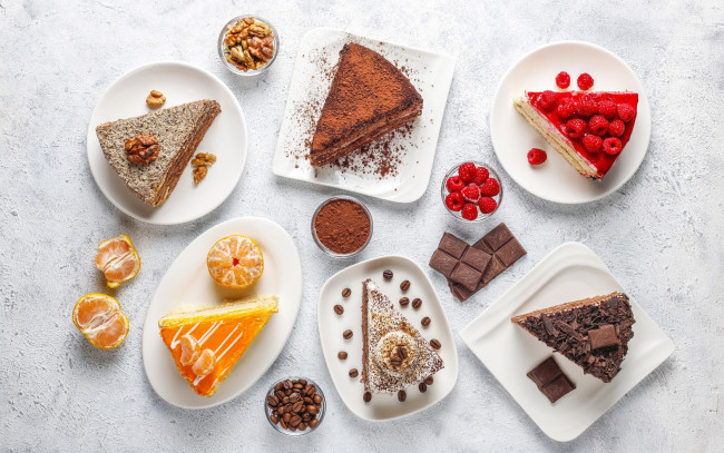 Обои картинки фото еда, пирожные,  кексы,  печенье, шоколад, орехи, апельсин, малина, ассорти