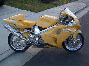 Картинка мотоциклы suzuki