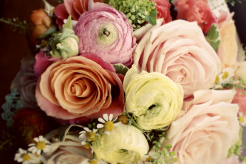 Картинка цветы букеты композиции винтаж розы ранункулюс