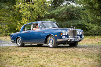 Картинка rolls-royce+silver+shadow автомобили rolls-royce автошоу автопробег выставка