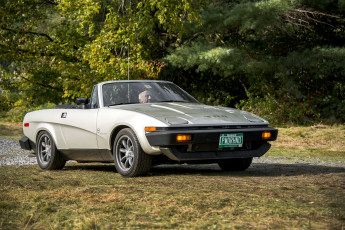 Картинка triumph+tr8 автомобили triumph автопробег выставка автошоу
