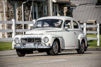 Картинка volvo+544 автомобили volvo автошоу выставка автопробег