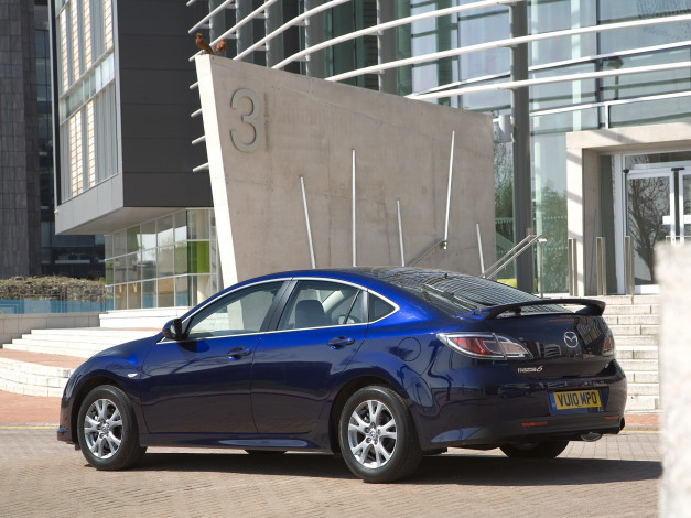 Обои картинки фото автомобили, mazda, 6, синий, uk-spec, hatchback, gh