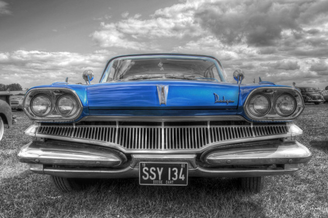 Обои картинки фото dodge dart ii, автомобили, выставки и уличные фото, авто, автошоу, лужайка
