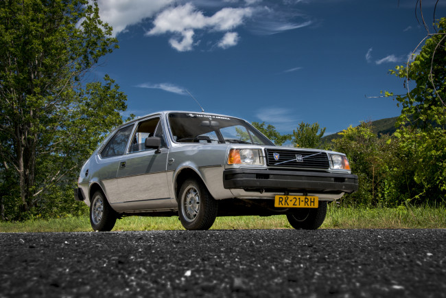 Обои картинки фото volvo 343dl,  1978, автомобили, volvo, автошоу, выставка, автопробег