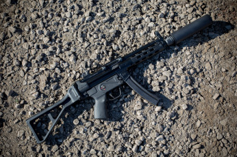 Картинка оружие автоматы пистолет-пулемёт глушитель фон