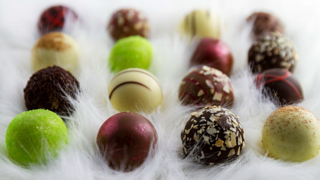 Обои картинки фото еда, конфеты,  шоколад,  сладости, ассорти, шоколадные