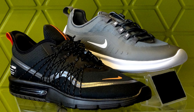 Обои картинки фото бренды, nike, кроссовки