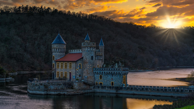 Обои картинки фото chвteau de la roche, города, замки франции, chвteau, de, la, roche