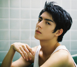 Картинка мужчины wang+hao+xuan ван хаосюань wang hao xuan
