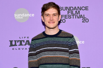 Картинка мужчины bo+burnham bo burnham