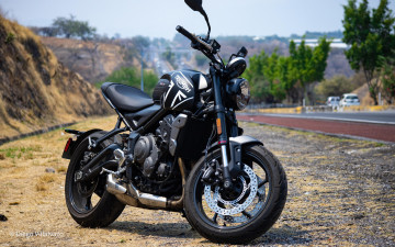 Картинка 2022+triumph+trident+660 мотоциклы triumph trident660 байк черный триумф