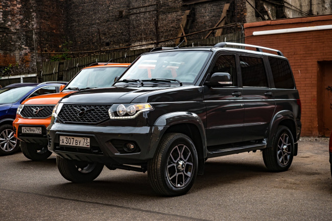 Обои картинки фото уаз патриот, автомобили, выставки и уличные фото, уаз, патриот, внедорожники, улица