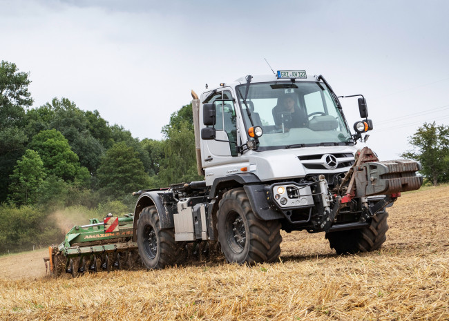 Обои картинки фото автомобили, mercedes trucks, mercedes