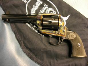 Картинка оружие револьверы