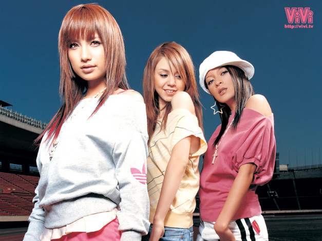 Обои картинки фото бренды, vivi