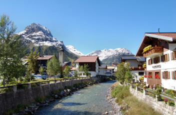 Картинка австрия лех на арльберге города улицы площади набережные дома река