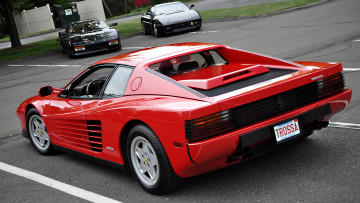 Картинка ferrari 512 testarossa автомобили выставки уличные фото гоночные s p a спортивные италия