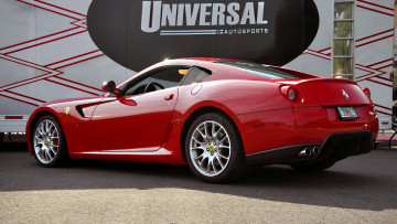 Картинка ferrari 599 gtb fiorano автомобили выставки уличные фото италия спортивные гоночные s p a