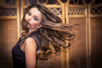 Картинка девушки -unsort+ брюнетки +шатенки волосы