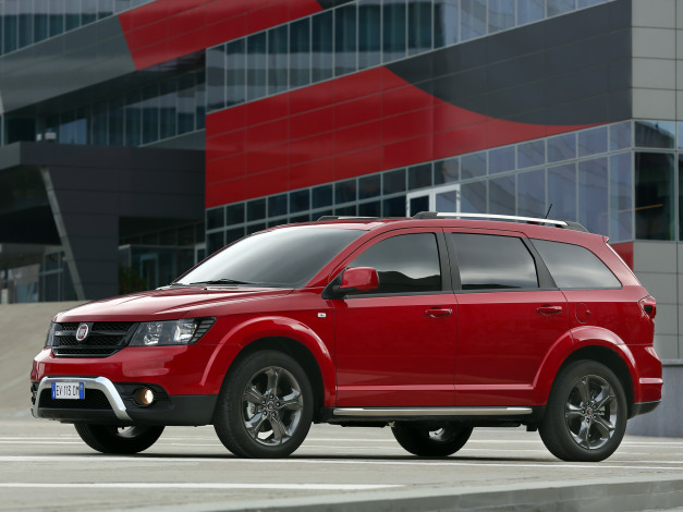 Обои картинки фото автомобили, fiat, красный, 2014г, 345, cross, freemont