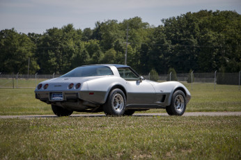 Картинка автомобили corvette