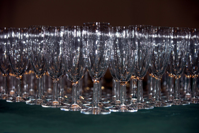 Обои картинки фото разное, посуда,  столовые приборы,  кухонная утварь, бокалы