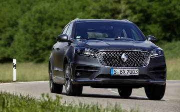 Картинка 2022+borgward+bx7 автомобили borgward компактный внедорожник универсал bx7 вид спереди экстерьер серый новый