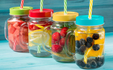 Картинка еда напитки +коктейль банки трубочки коктейли ассорти