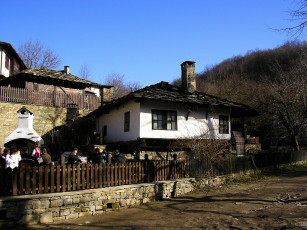 Картинка города здания дома