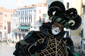 Картинка разное маски карнавальные костюмы карнавал венеция