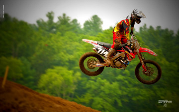 Картинка спорт мотокросс