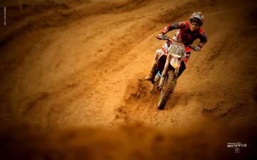 Картинка спорт мотокросс