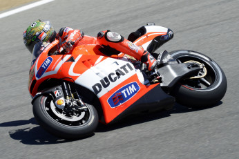 Картинка спорт мотоспорт motogp 2013