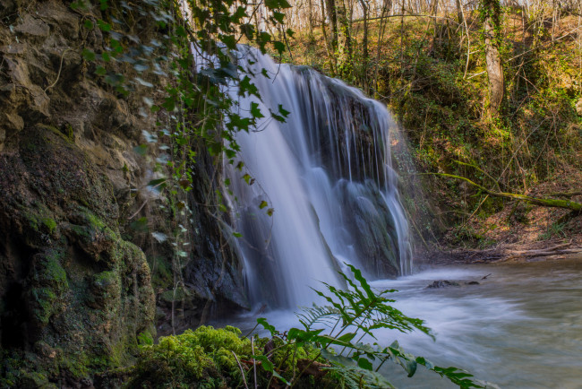 Обои картинки фото природа, водопады, река, водопад, лес