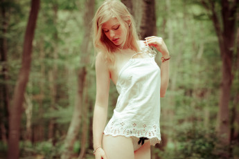 Картинка девушки -unsort+ блондинки +светловолосые белье часы