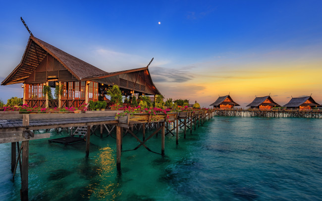 Обои картинки фото hainan island, china, города, - пейзажи, бунгало, остров, хайнань, китай, закат, гостиница, азия