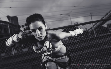 Картинка календари компьютерный+дизайн взгляд девушка жест поза женщина ограждение calendar 2019