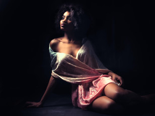 обоя девушки, - темнокожие, платье, наряд, пол