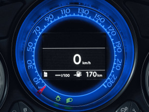 Картинка автомобили спидометры торпедо