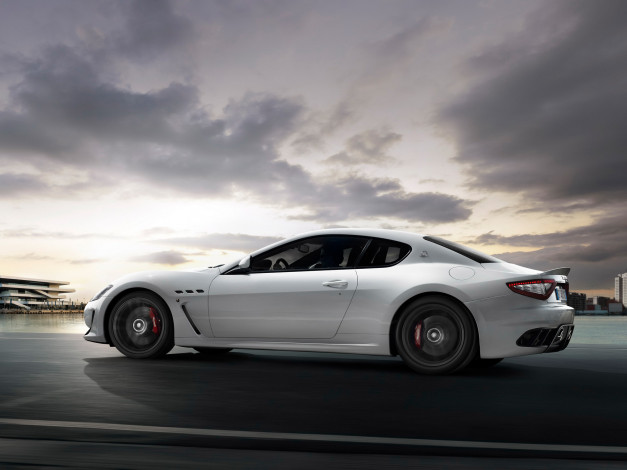 Обои картинки фото автомобили, maserati